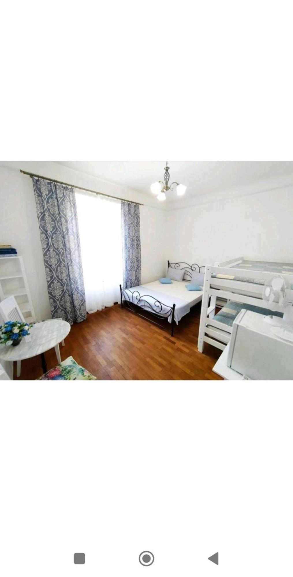Guest House Izola Exterior foto